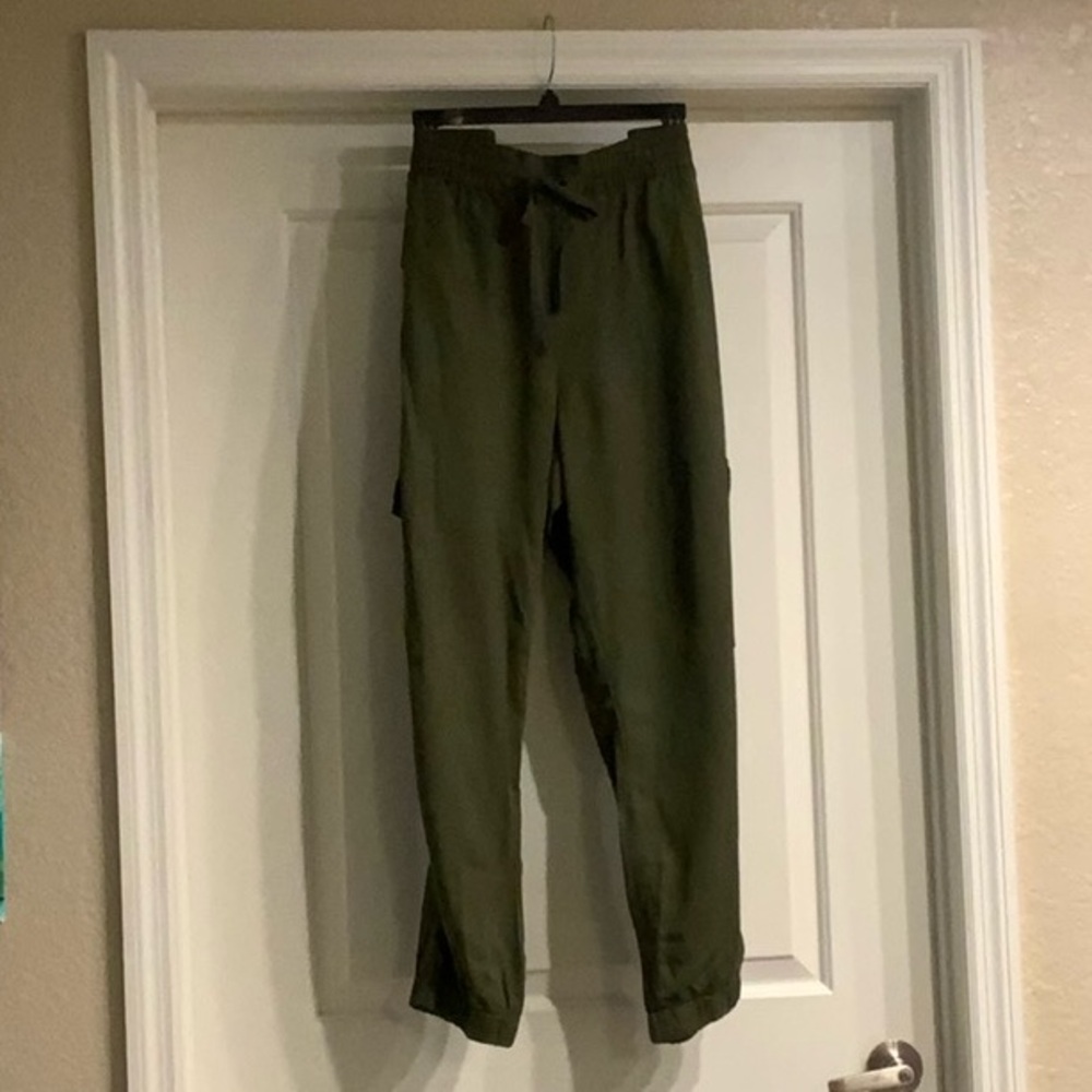 Women’s Cargo Joggers 0X (NWT)